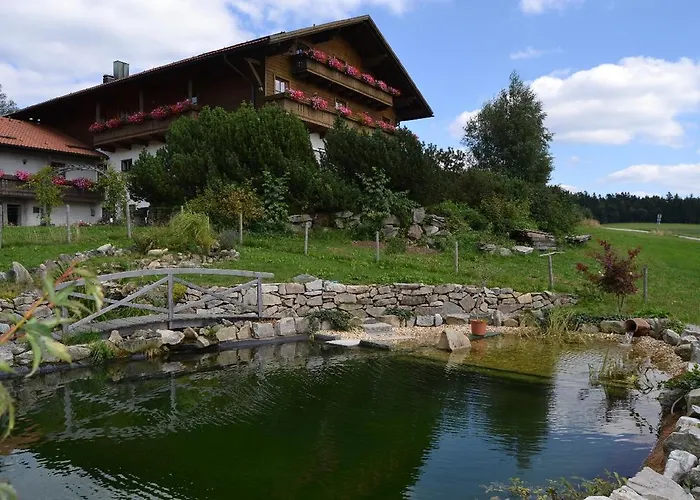 Berggasthof Sonnenalm * ハウツェンベルク